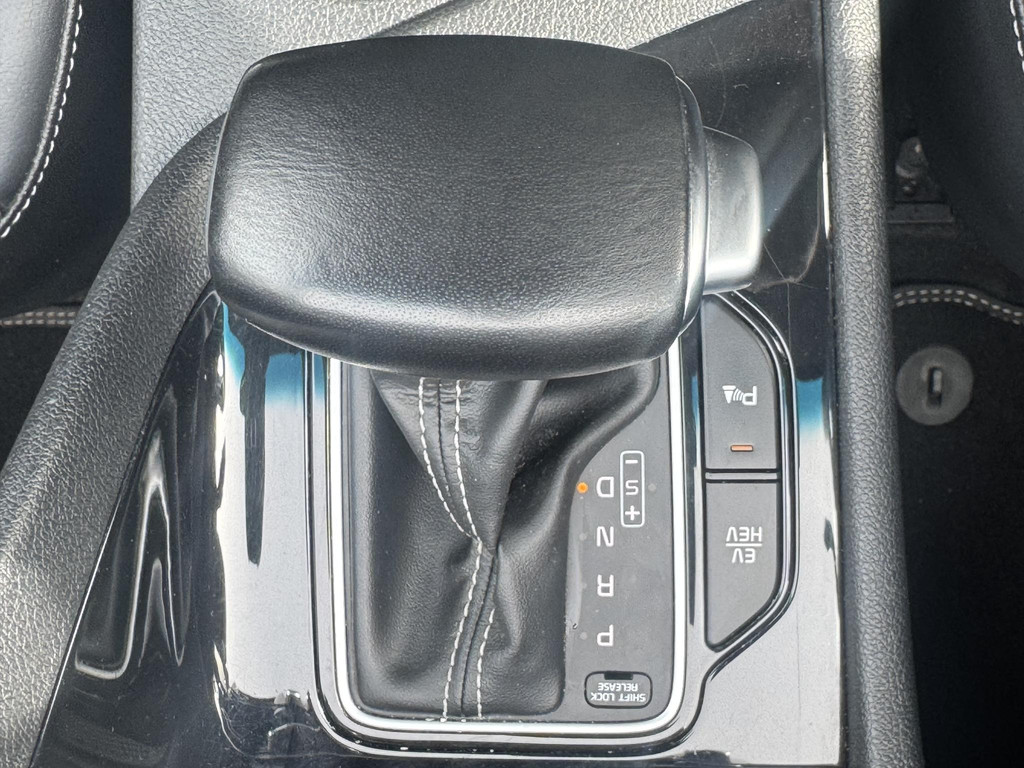 52786927-14.jpg