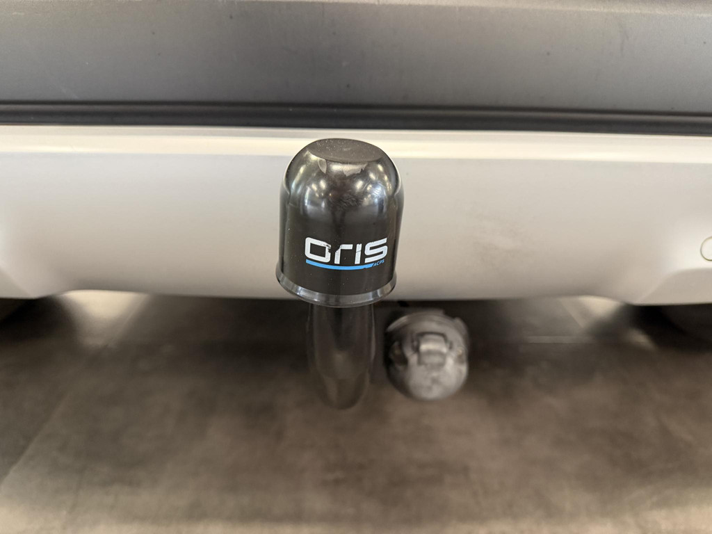 53188985-32.jpg